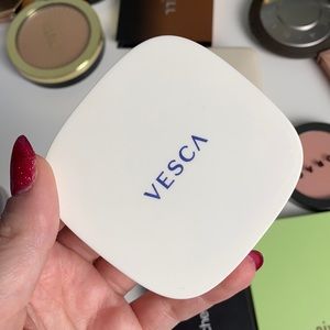 Vesca Kissed by Rio Bronzer